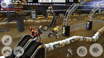 Baixe Clan Race: Corridas de Motocross PVP (MOD Dinheiro Ilimitado) para Android - Captura de tela 3